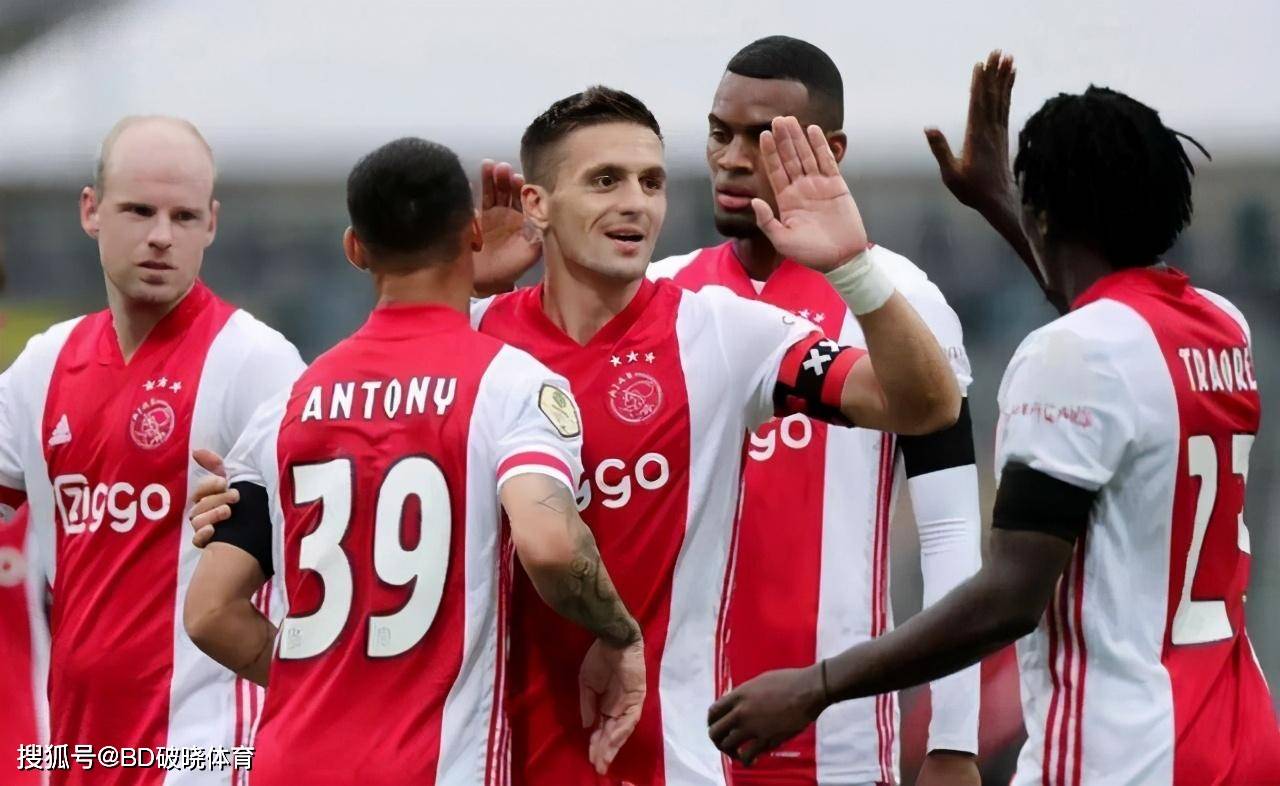 放到主舞台 放到主舞台