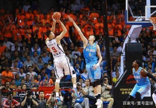 对中国球员 对中国球员